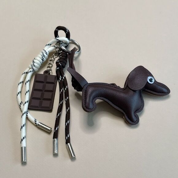 Brown Dachshund Keychain S1064 - Picture 2 of 3